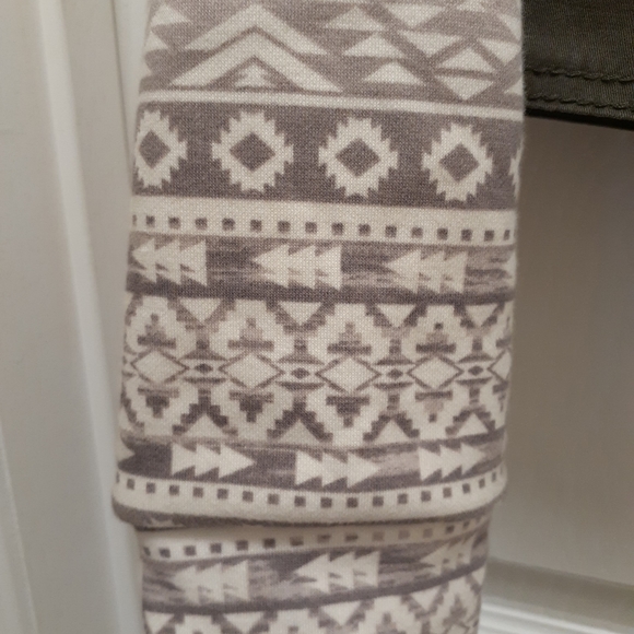 EUC Wallflower Jacket with Hood Womens - Picture 5 of 12